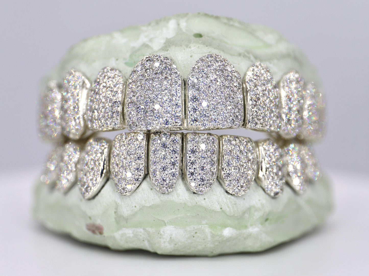 10 on 10 VVS Moisannite Diamond Grillz - Moissanite Bazaar - moissanitebazaar.com