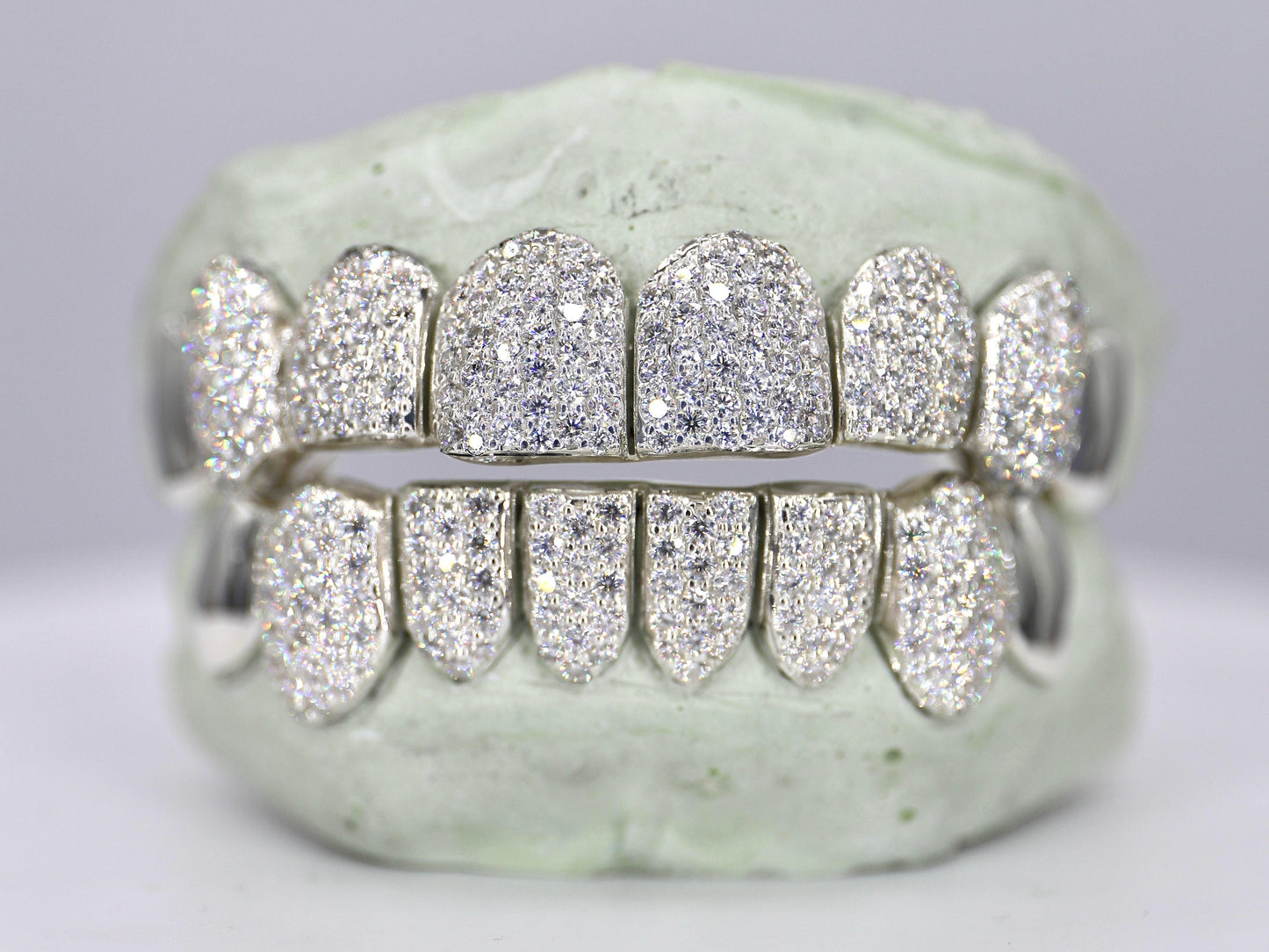 8 on 8 Capped VVS Moissanite Grillz